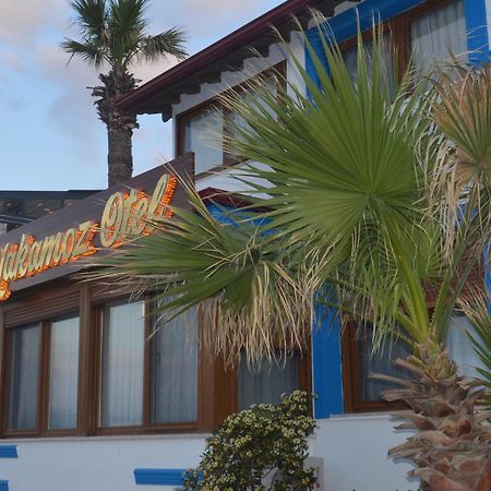 Yakamoz Otel Urla Buitenkant foto