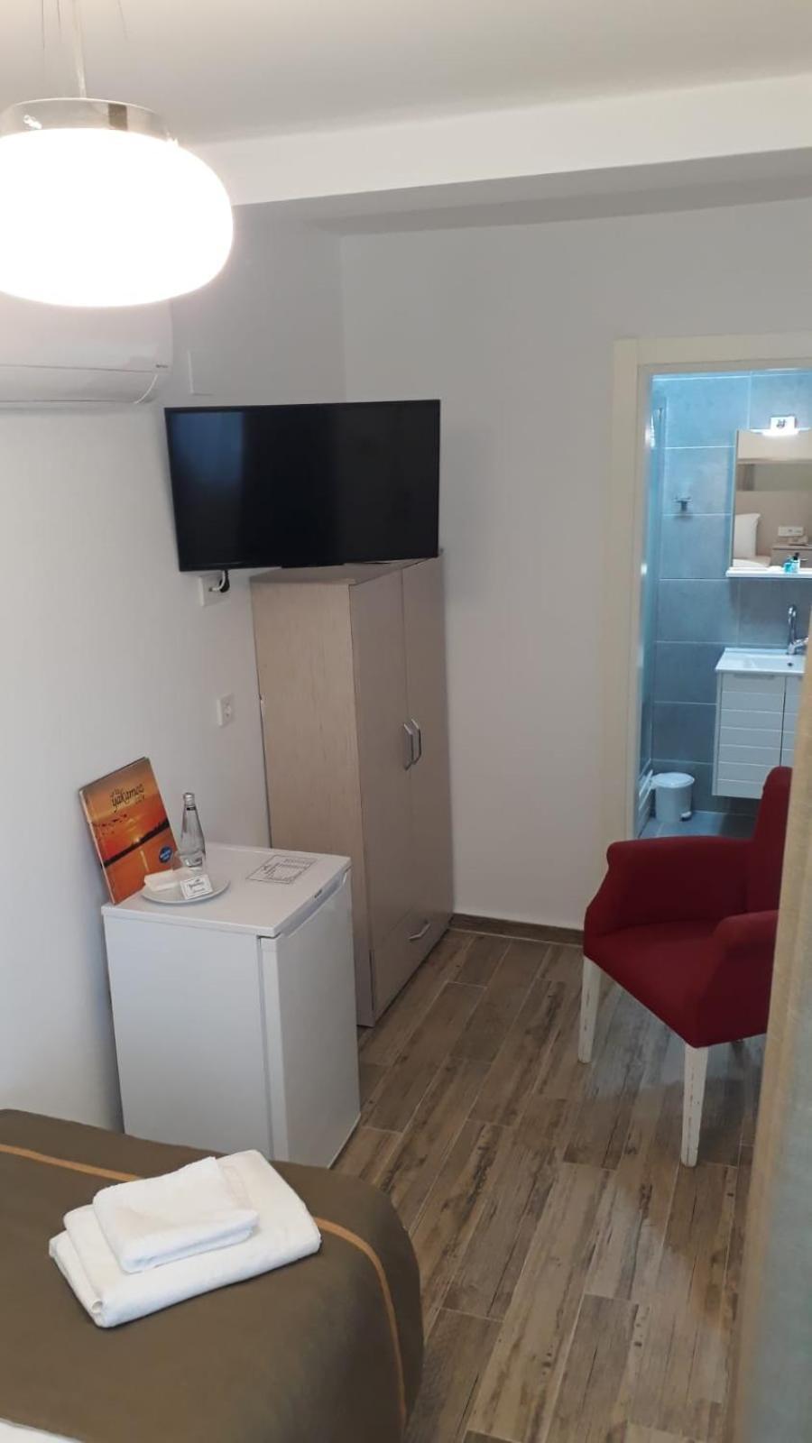 Yakamoz Otel Urla Buitenkant foto